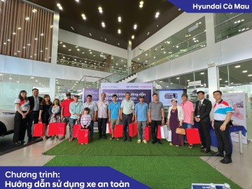 Tri ân chương trình: "Hướng dẫn sử dụng xe an toàn"