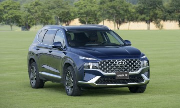 HYUNDAI THÀNH CÔNG CÔNG BỐ GIÁ BÁN MỚI CHO TUCSON VÀ SANTA FE