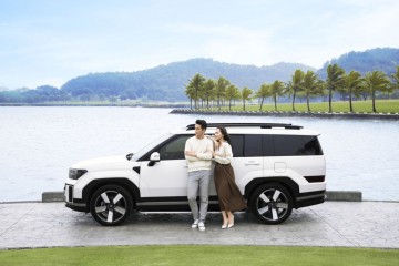 Khoang nội thất ăn điểm và vận hành mạnh mẽ: Quyết định khiến người dùng Việt chọn Santa Fe