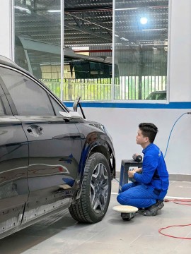  ĐÁNH BÓNG XE – ĐẢO LỐP ĐỊNH KỲ: CHĂM SÓC TOÀN DIỆN, AN TÂM MỌI HÀNH TRÌNH!