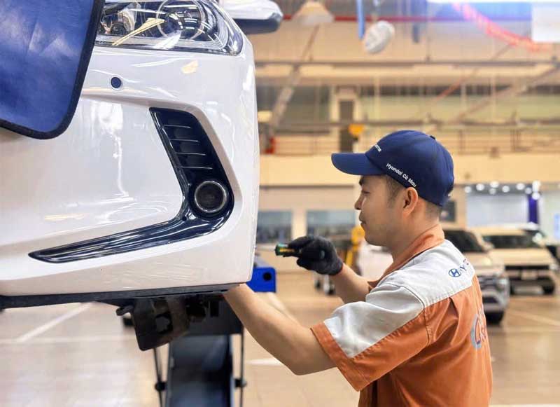 5 CÁCH XỬ LÝ XE Ô TÔ THỦNG LỐP GIỮA ĐƯỜNG GIÚP HẠN CHẾ NGUY HIỂM, GIẢM CHI PHÍ SỬA CHỮA