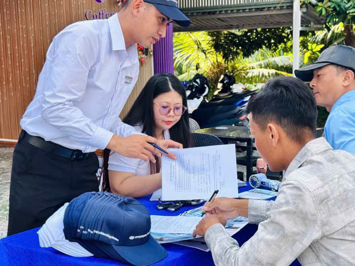 z7482001951721 47db5ee72f1c44ef78b2764d8ce36404