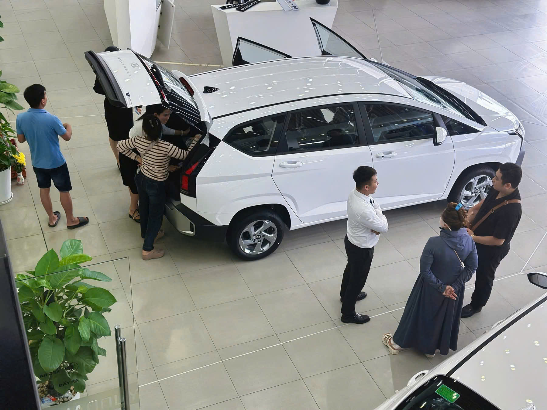 KHÁCH HÀNG TIẾP TỤC LỰA CHỌN HYUNDAI THÀNH CÔNG CÀ MAU