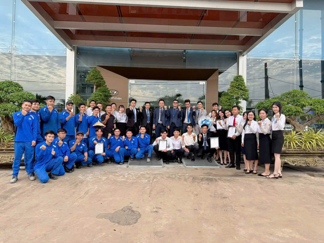HỌP TỔNG KẾT QUÝ II - GẮN KẾT ĐỂ BỨT PHÁ