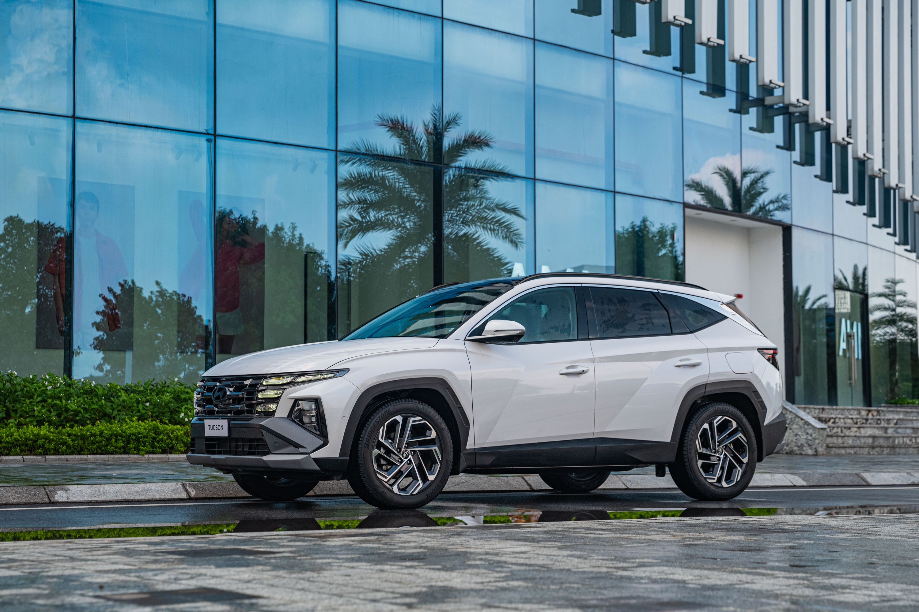 New Tucson 4